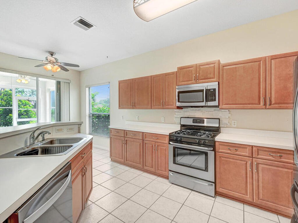 2750 Mariah Drive, Melbourne, FL 32940