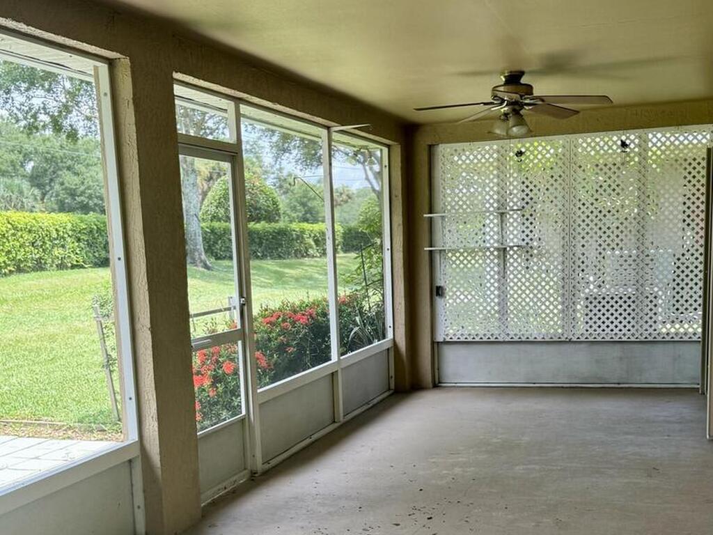 2639 12th Square, Vero Beach, FL 32968