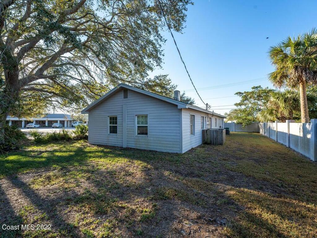 690 Thomas Barbour Drive, Melbourne, FL 32935