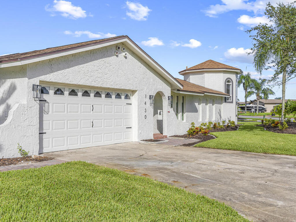 1430 Girard Boulevard, Merritt Island, FL 32952