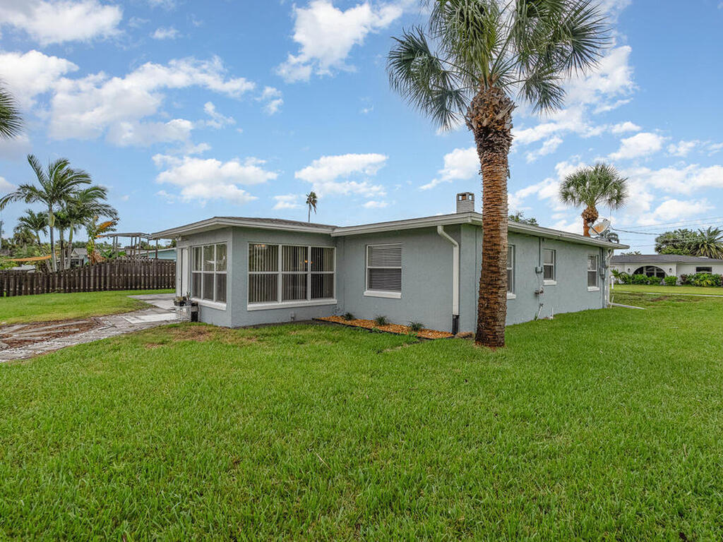 1655 Wavecrest Street, Merritt Island, FL 32952