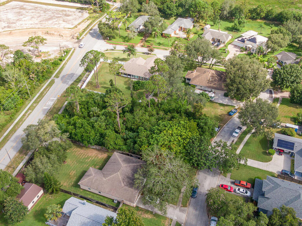 3180 Treetop Drive, Titusville, FL 32780