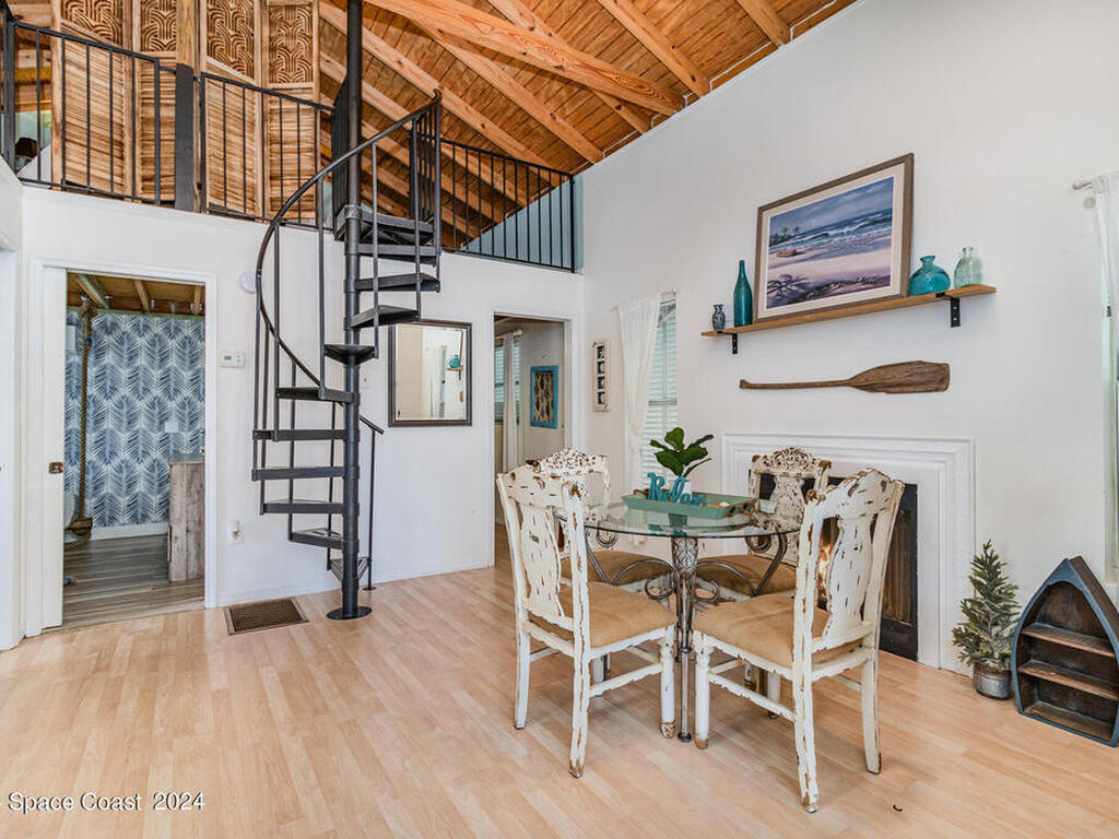 42 Vip Island, Grant-Valkaria, FL 32949