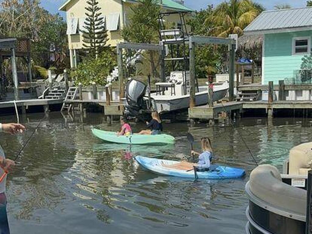 42 Vip Island, Grant-Valkaria, FL 32949