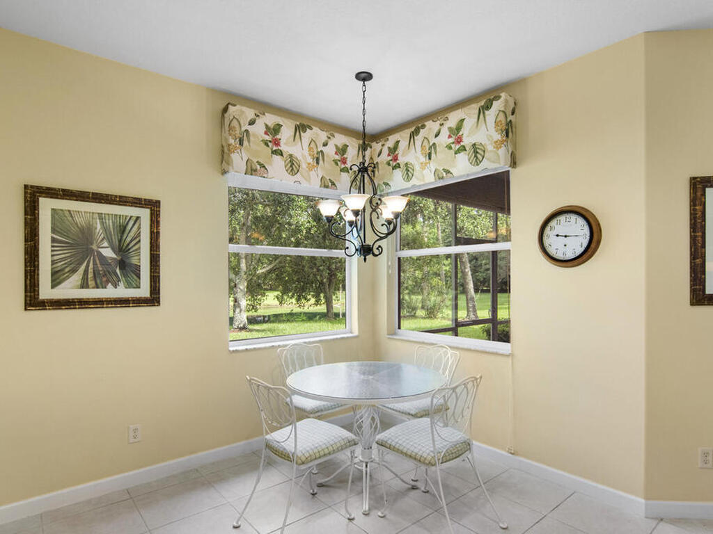 545 Kenwood Drive, Vero Beach, FL 32968