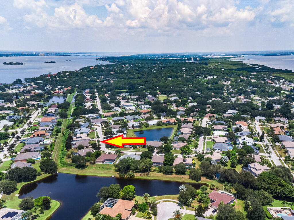 850 Woodbine Drive, Merritt Island, FL 32952