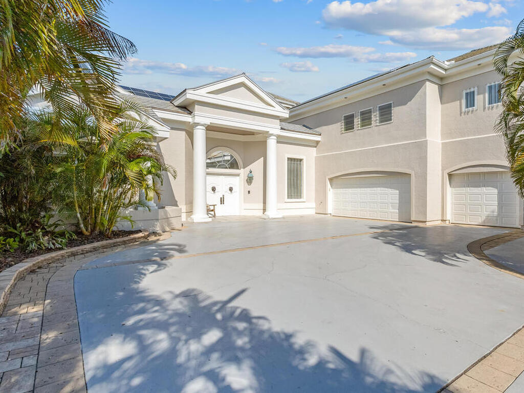 502 Lanternback Island Drive, Satellite Beach, FL 32937