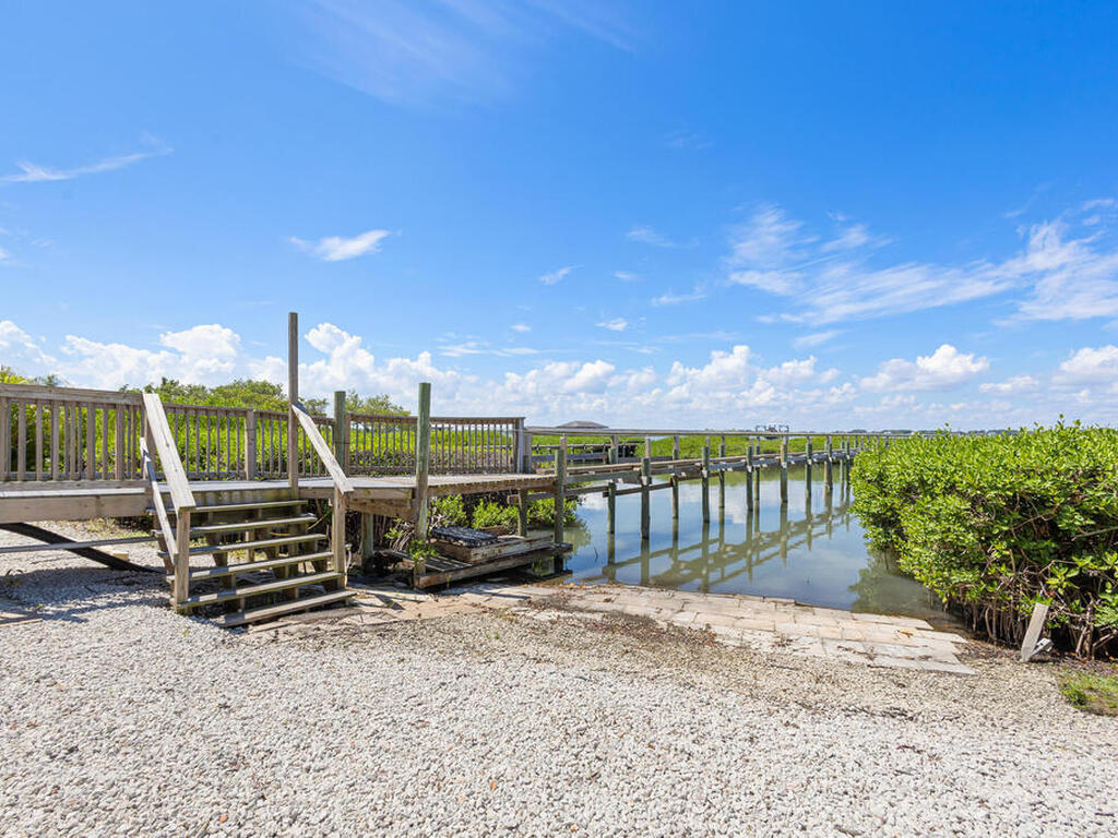 502 Lanternback Island Drive, Satellite Beach, FL 32937