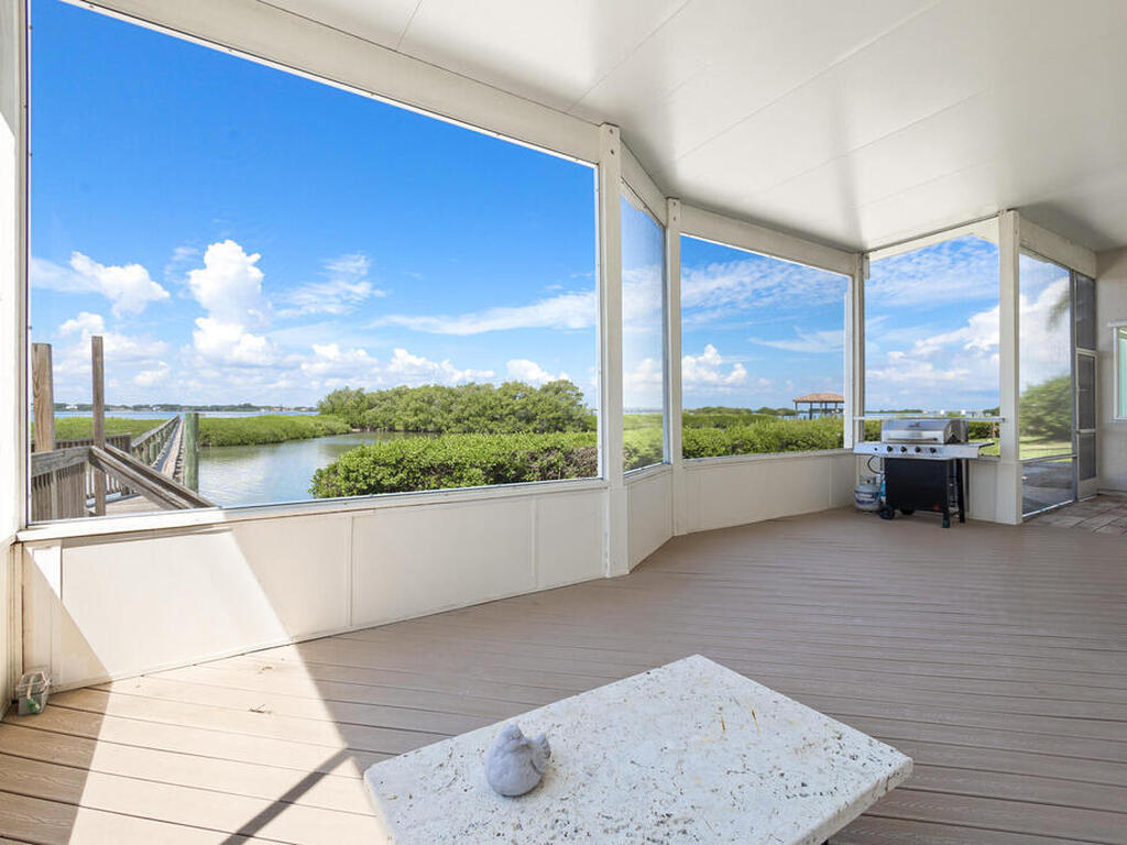 502 Lanternback Island Drive, Satellite Beach, FL 32937