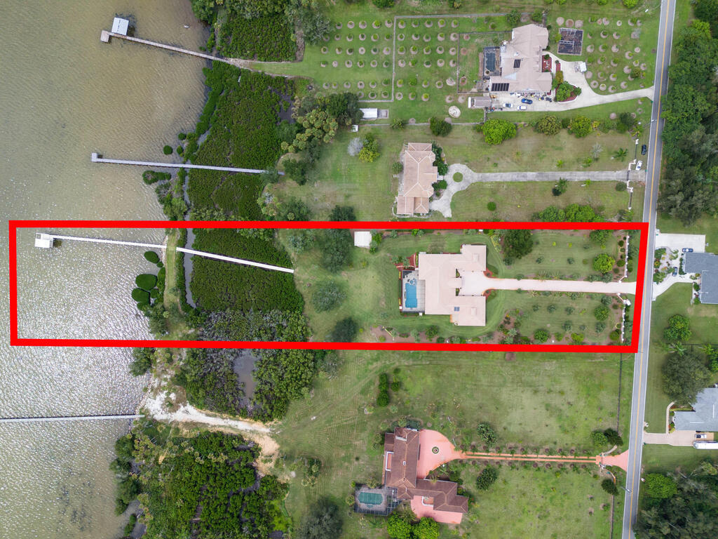 6033 N Tropical Trail, Merritt Island, FL 32953