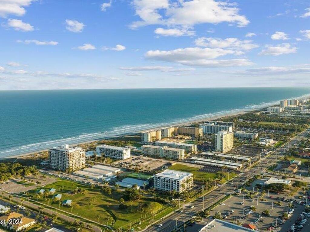 2100 N Atlantic Avenue, Cocoa Beach, FL 32931