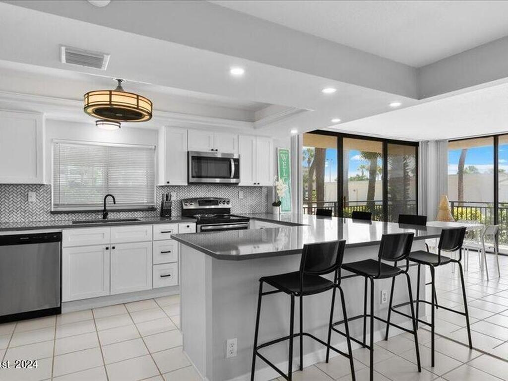 2100 N Atlantic Avenue, Cocoa Beach, FL 32931