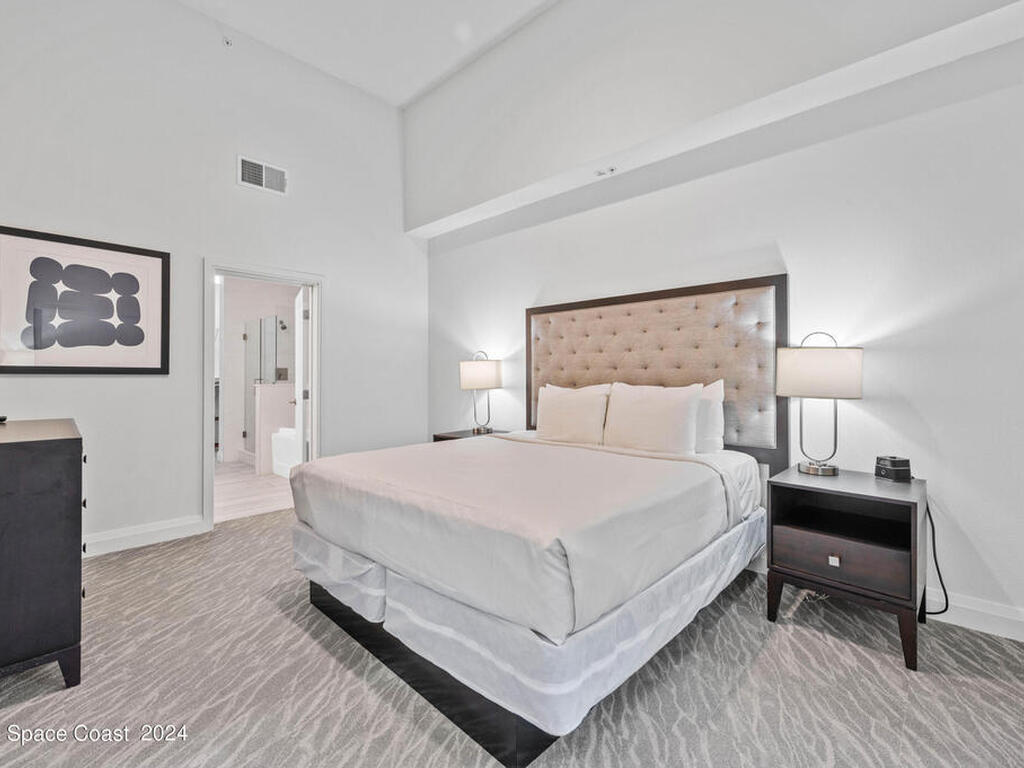 14501 Grove Resort Avenue, Winter Garden, FL 34787