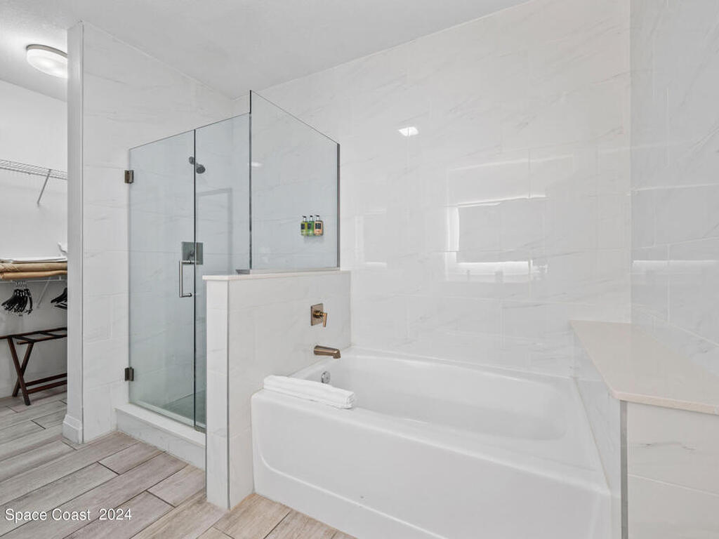 14501 Grove Resort Avenue, Winter Garden, FL 34787