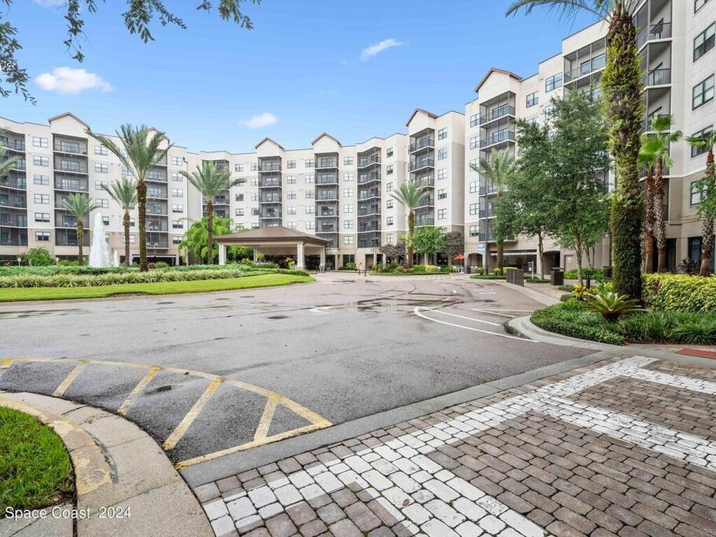 14501 Grove Resort Avenue, Winter Garden, FL 34787