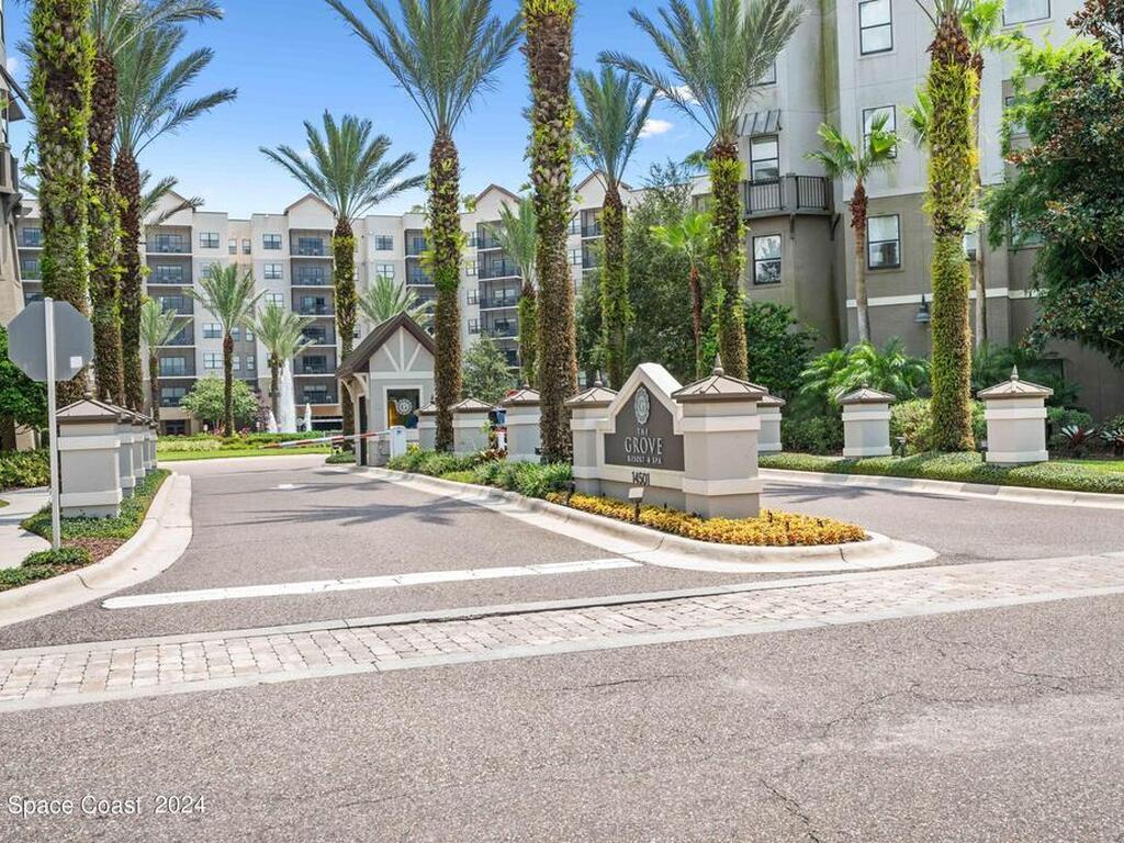 14501 Grove Resort Avenue, Winter Garden, FL 34787