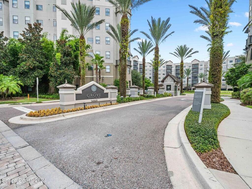 14501 Grove Resort Avenue, Winter Garden, FL 34787