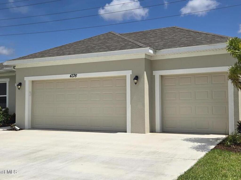 4376 Kelsey Lane, Micco, FL 32976