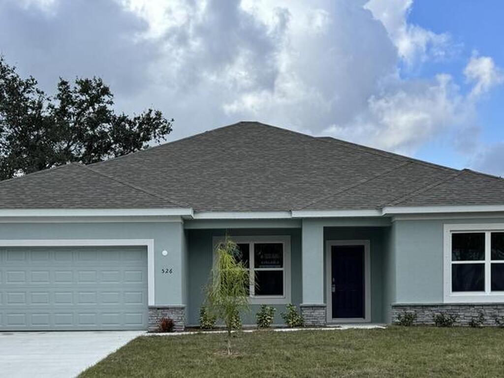526 Avondale Road, Palm Bay, FL 32907