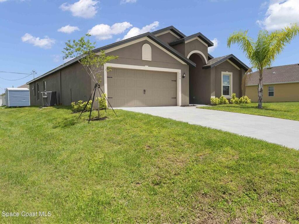 539 Hamwood Street, Palm Bay, FL 32908