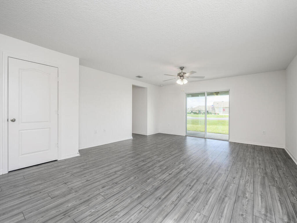 2270 Harbison Avenue, Palm Bay, FL 32908