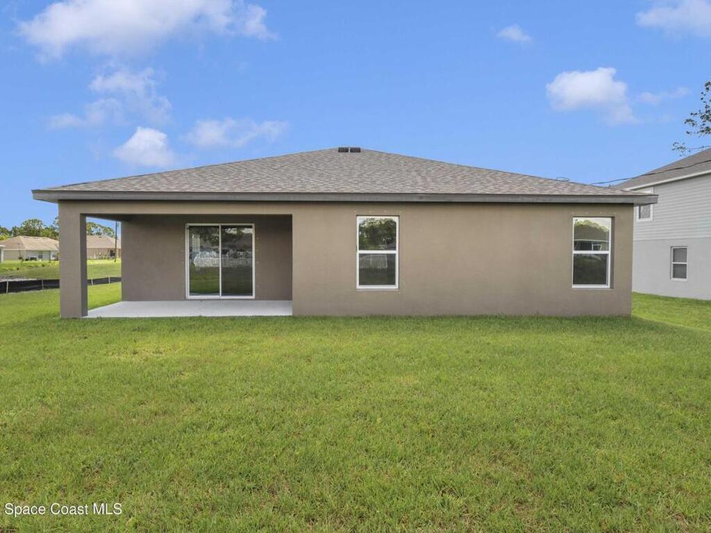 2270 Harbison Avenue, Palm Bay, FL 32908