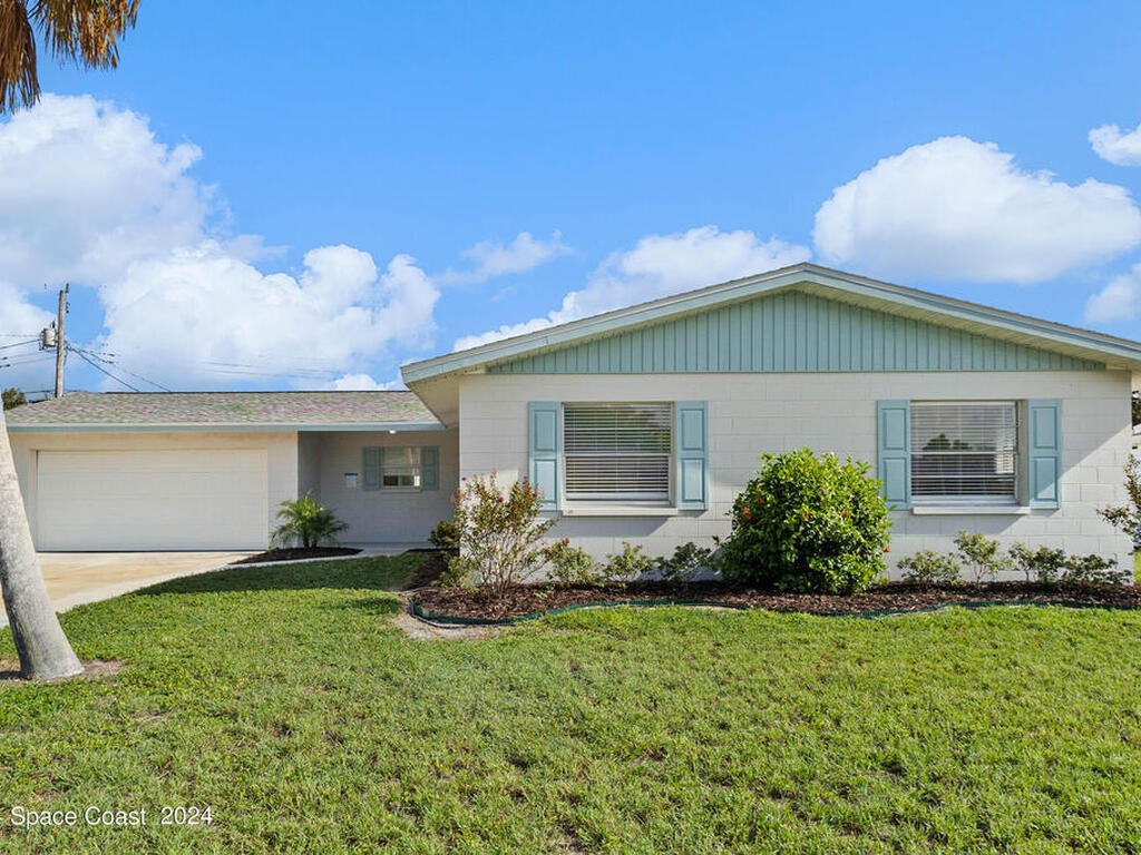 1470 Plum Avenue, Merritt Island, FL 32952