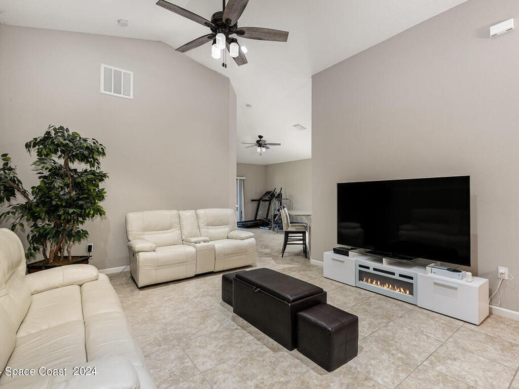 4210 Harvest Circle, Rockledge, FL 32955