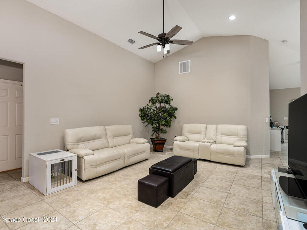 4210 Harvest Circle, Rockledge, FL 32955