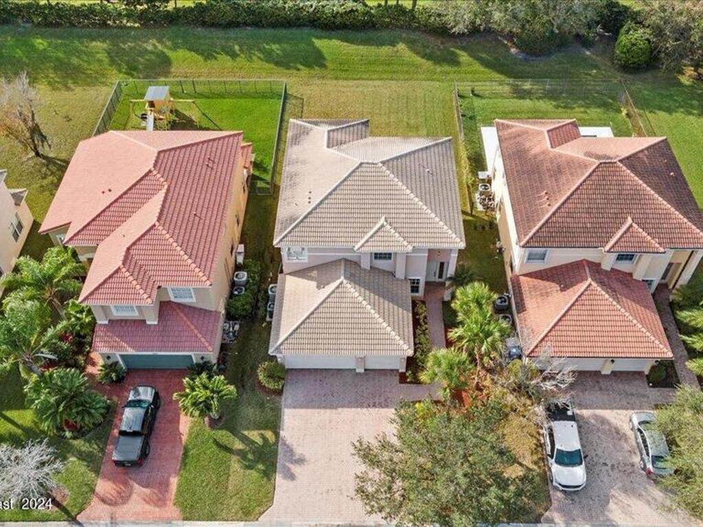 1861 Grey Falcon, Vero Beach, FL 32962