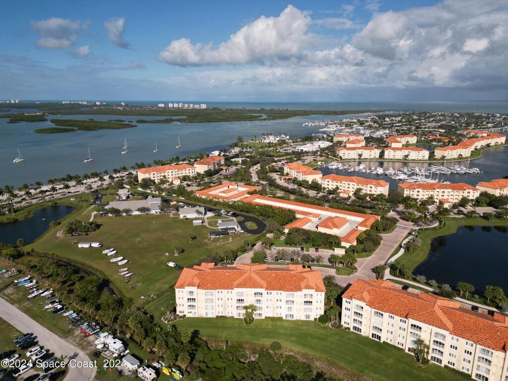34 Harbour Isle Drive, Ft. Pierce, FL 34949