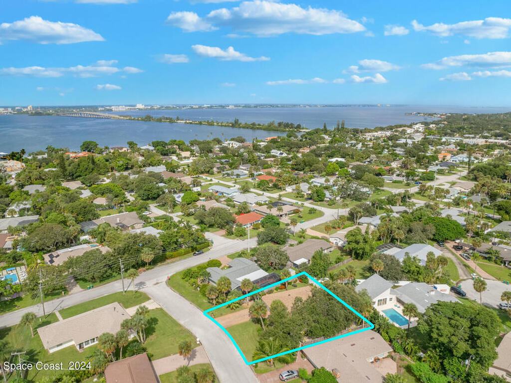 320 12th Terrace, Indialantic, FL 32903