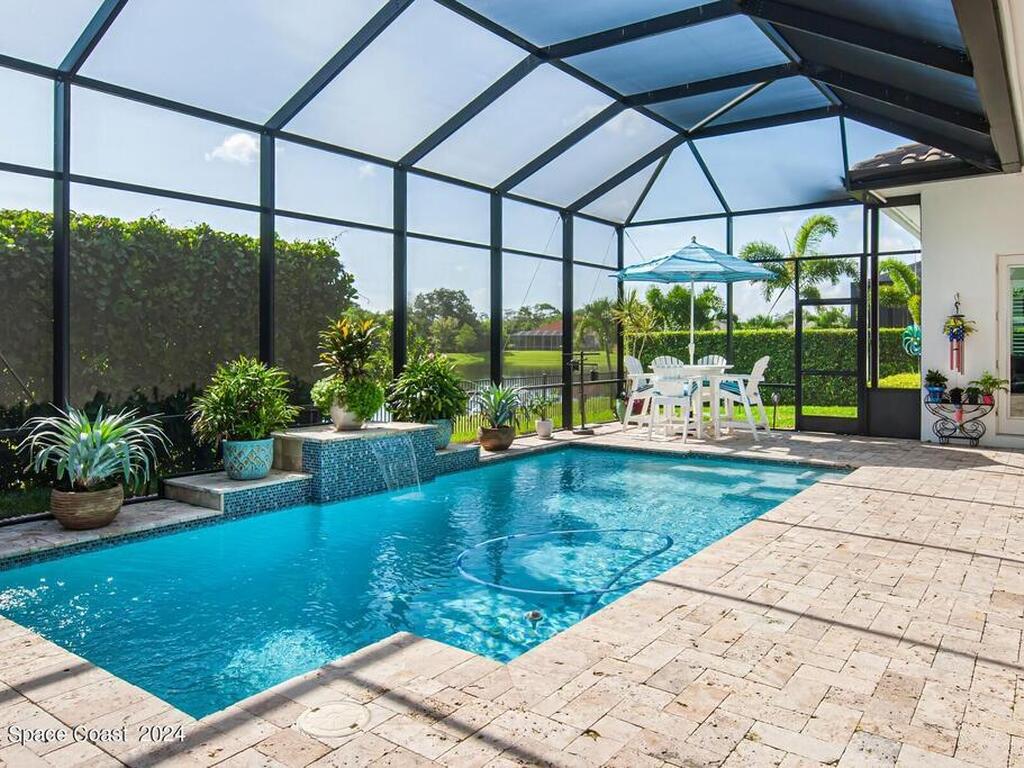 410 Sapphire Way, Vero Beach, FL 32968