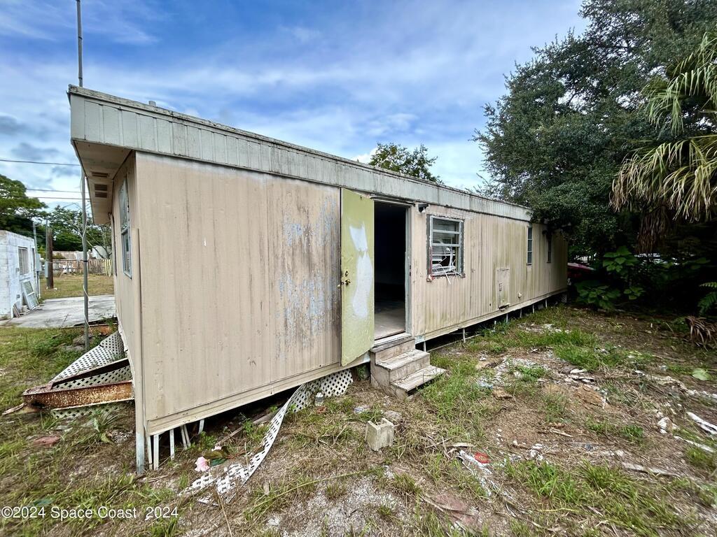 327 Booth Street, Cocoa, FL 32927