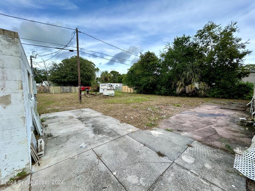 327 Booth Street, Cocoa, FL 32927