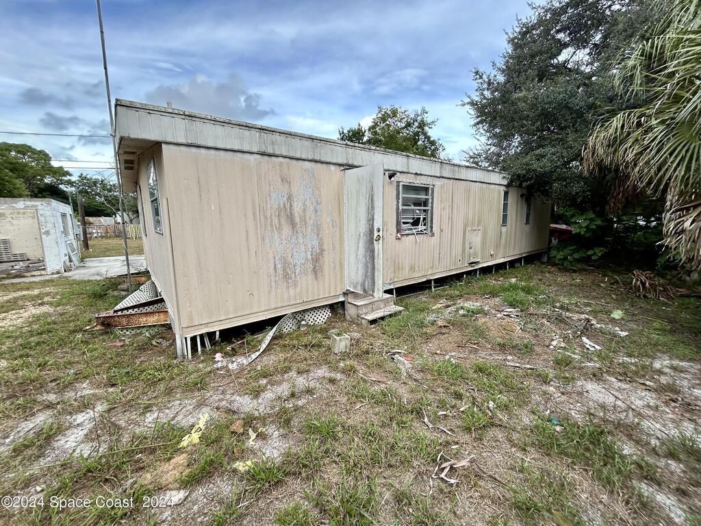327 Booth Street, Cocoa, FL 32927