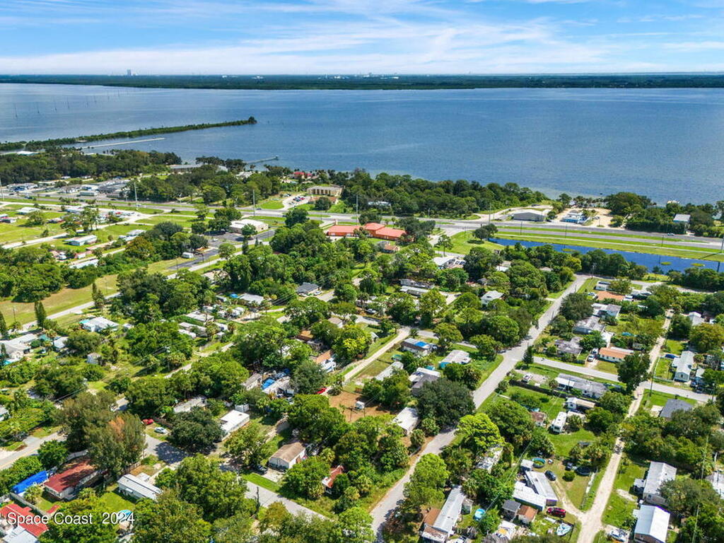 327 Booth Street, Cocoa, FL 32927