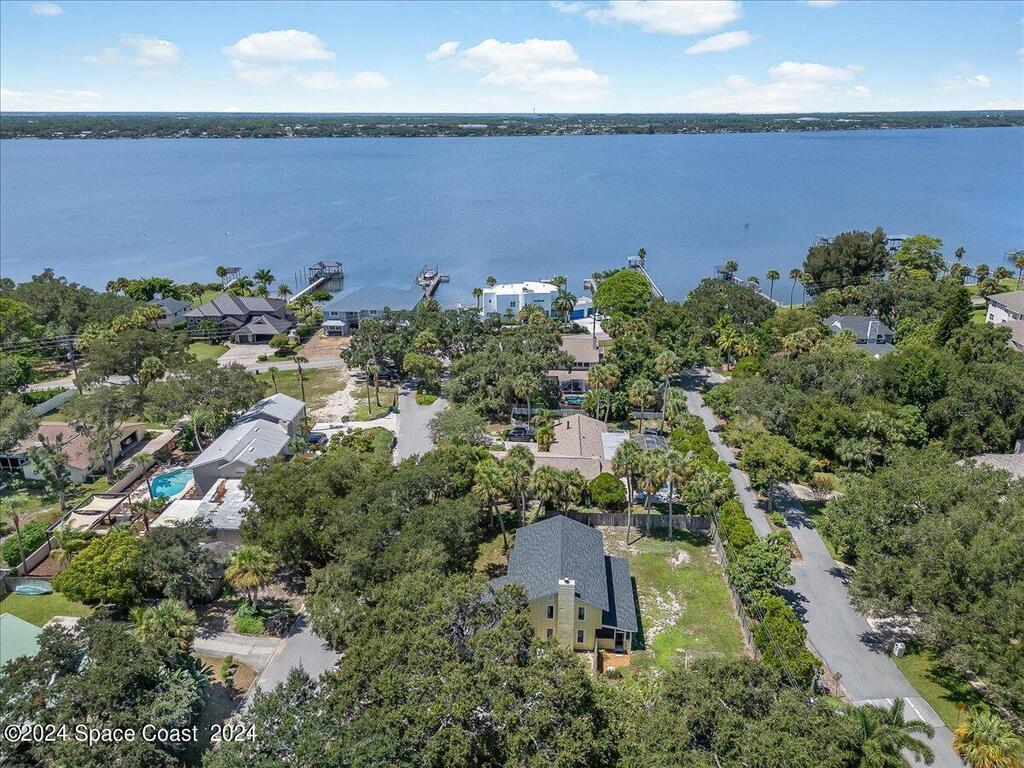 1070 Shady Lane, Merritt Island, FL 32952