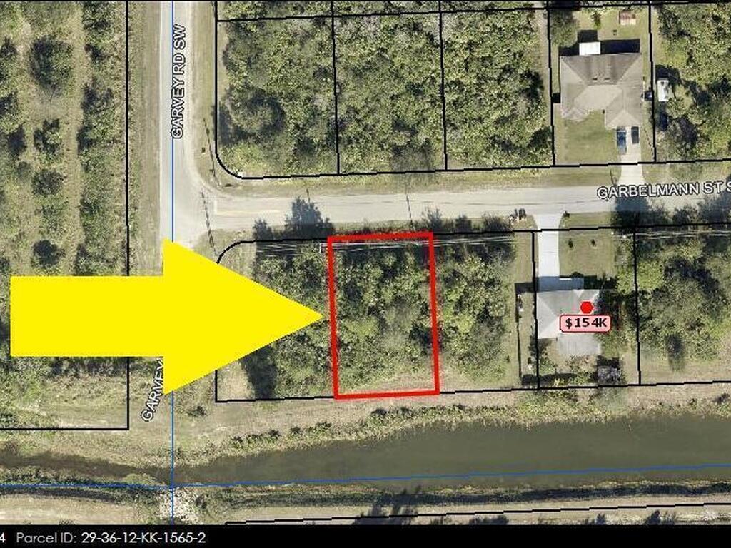 584 Garbelmann Street, Palm Bay, FL 32908