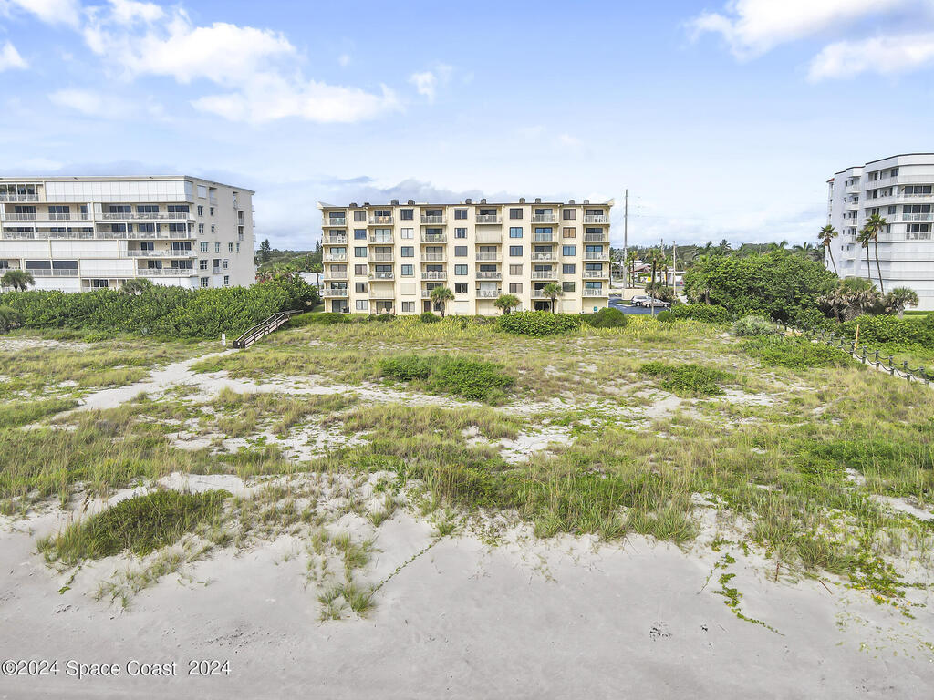 299 N Atlantic Avenue, Cocoa Beach, FL 32931