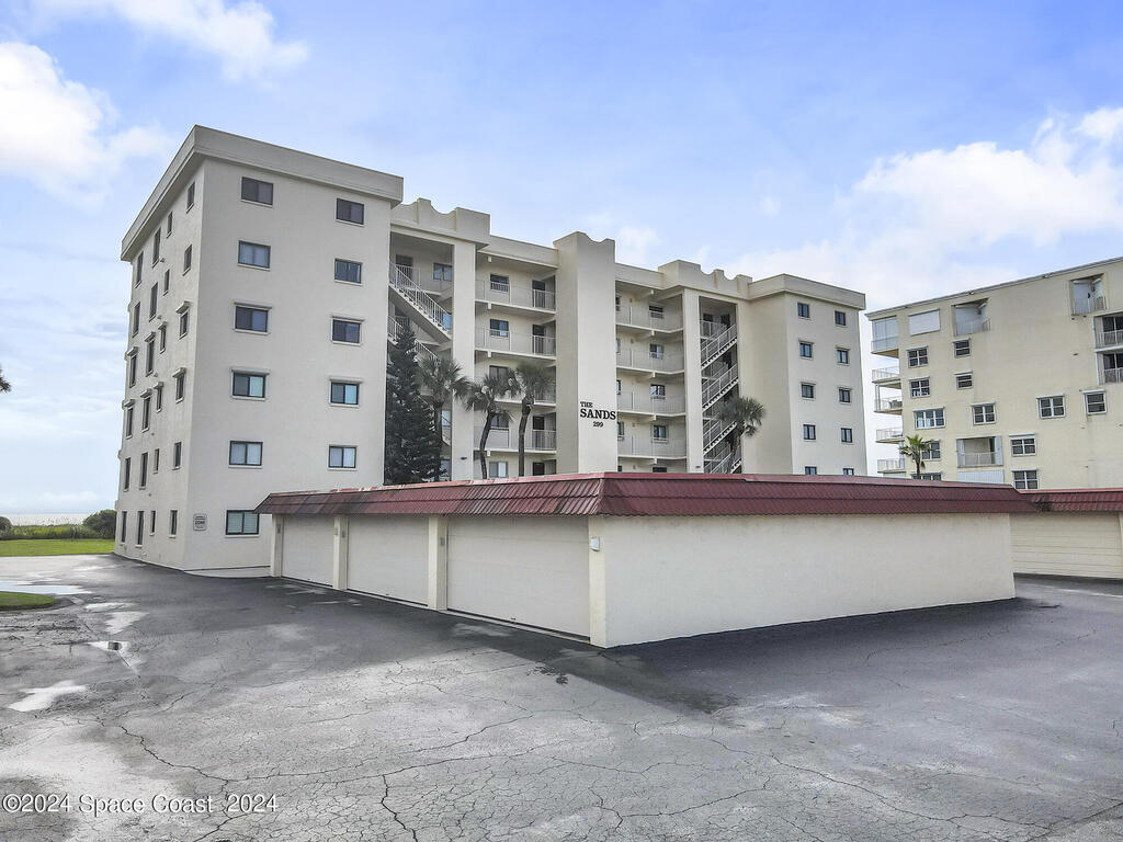 299 N Atlantic Avenue, Cocoa Beach, FL 32931