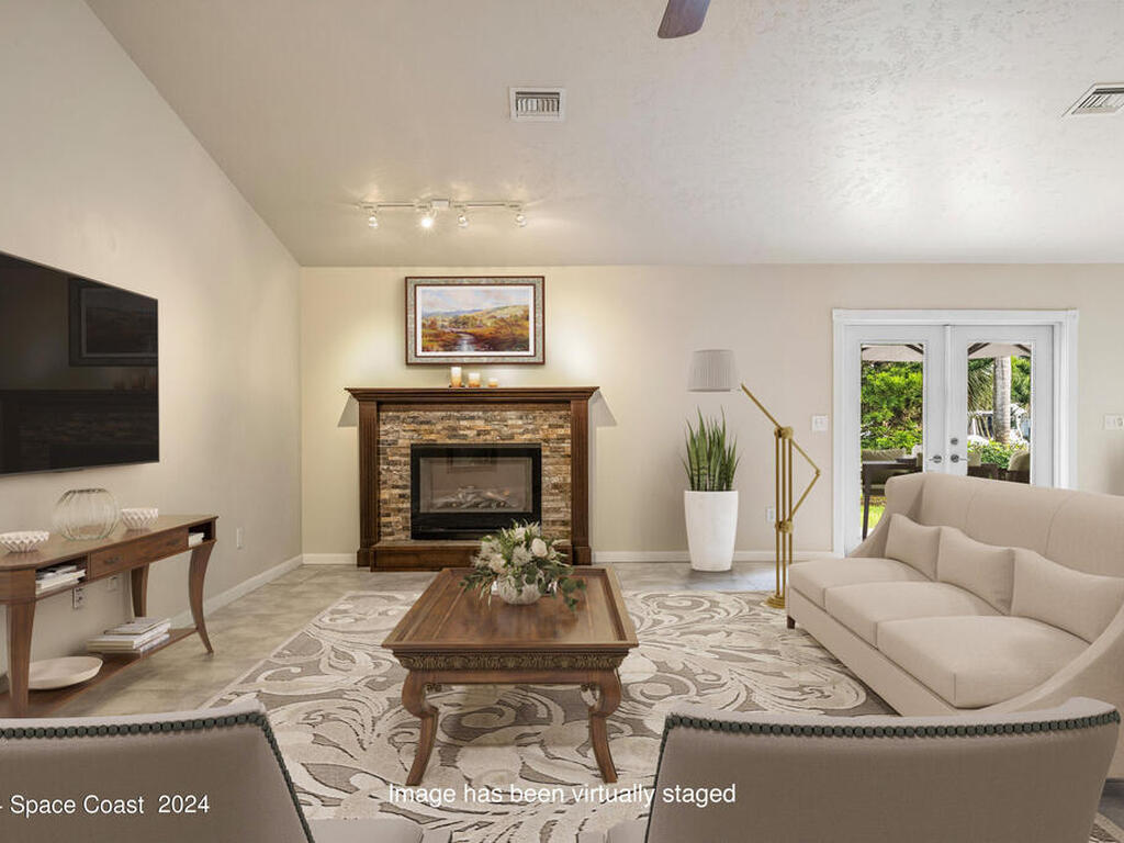 380 Riggs Avenue, Melbourne Beach, FL 32951