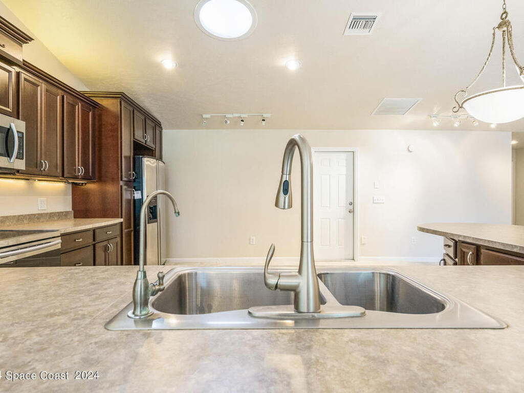380 Riggs Avenue, Melbourne Beach, FL 32951
