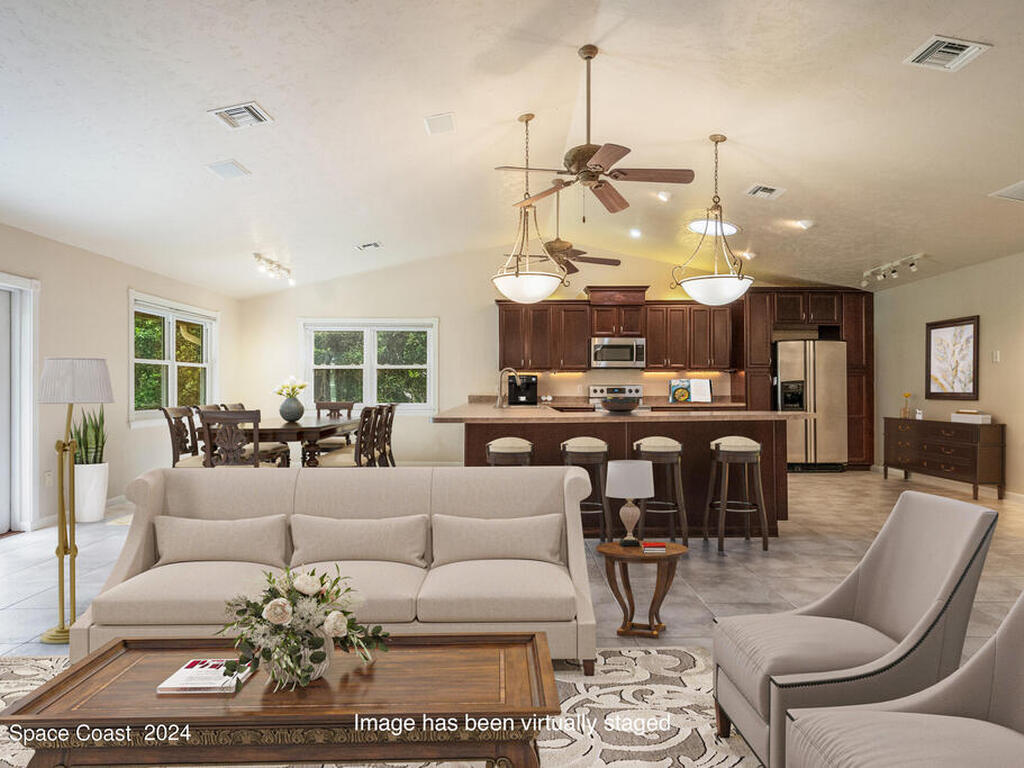 380 Riggs Avenue, Melbourne Beach, FL 32951