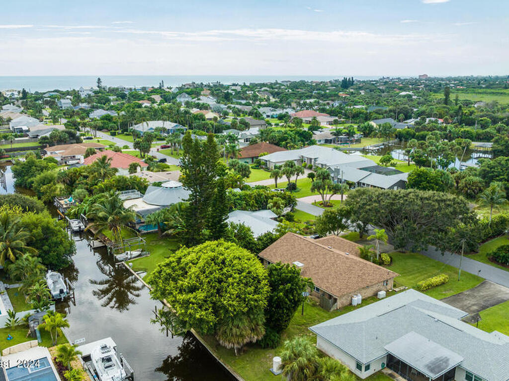 380 Riggs Avenue, Melbourne Beach, FL 32951