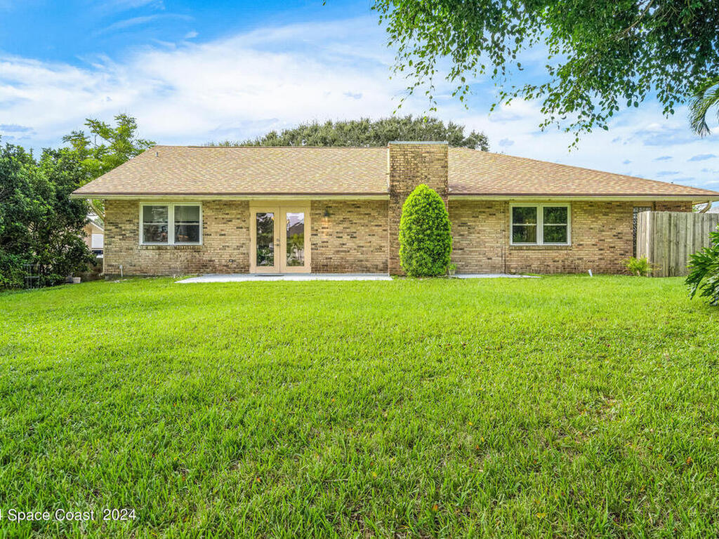 380 Riggs Avenue, Melbourne Beach, FL 32951