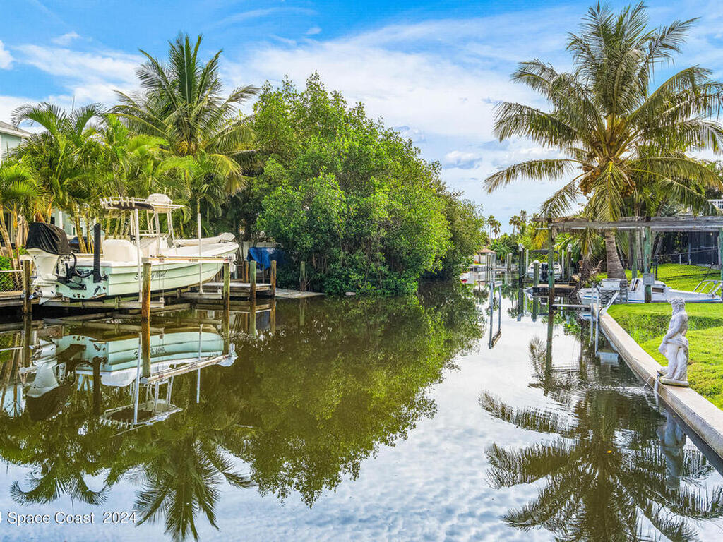 380 Riggs Avenue, Melbourne Beach, FL 32951