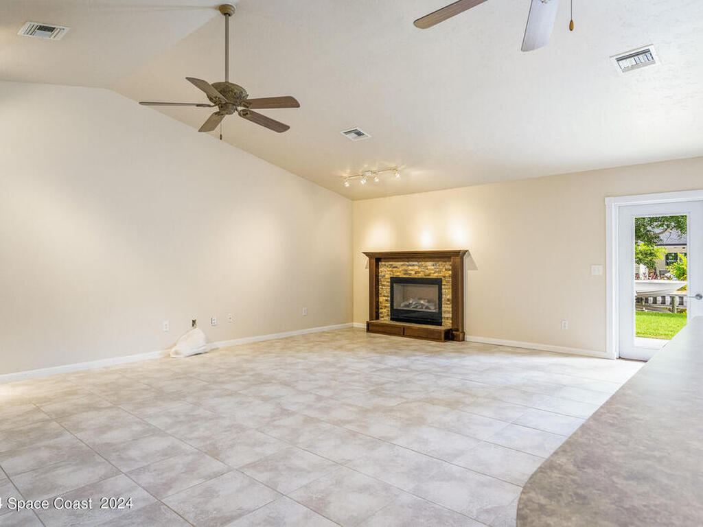 380 Riggs Avenue, Melbourne Beach, FL 32951
