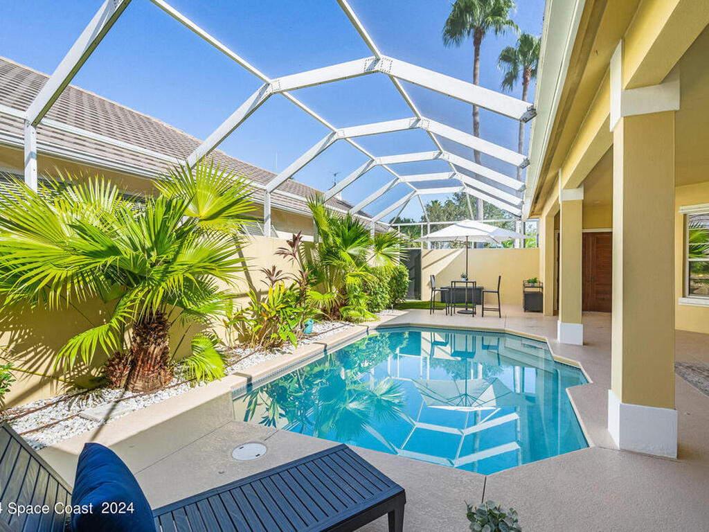 2083 Indian Summer Lane, Vero Beach, FL 32963