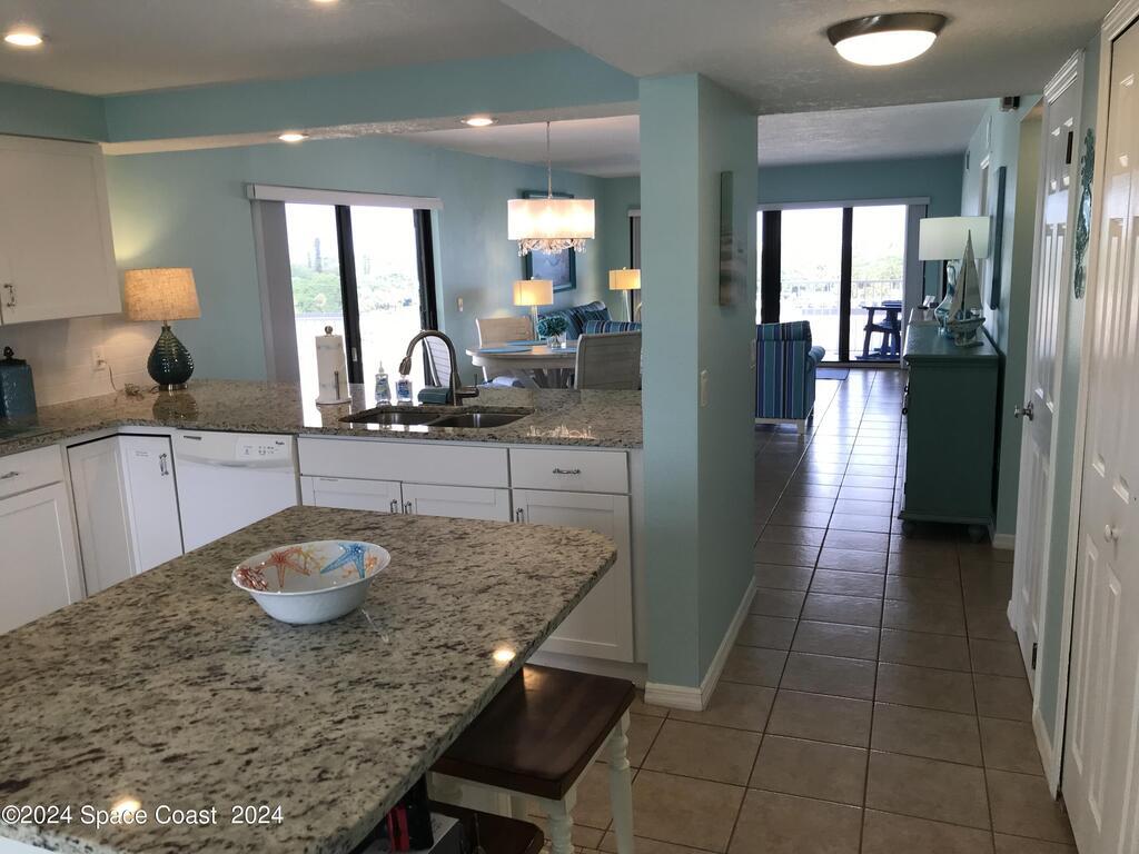 1050 N Atlantic Avenue, Cocoa Beach, FL 32931